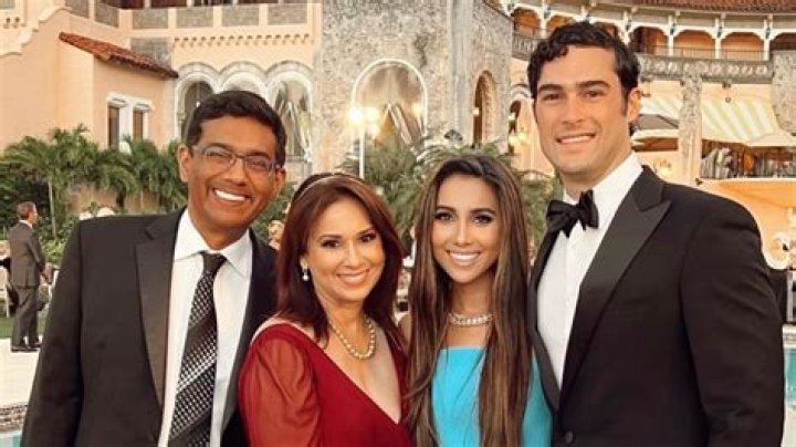 
Brendon Julian Wife Who is Brendon Julian Wife? 